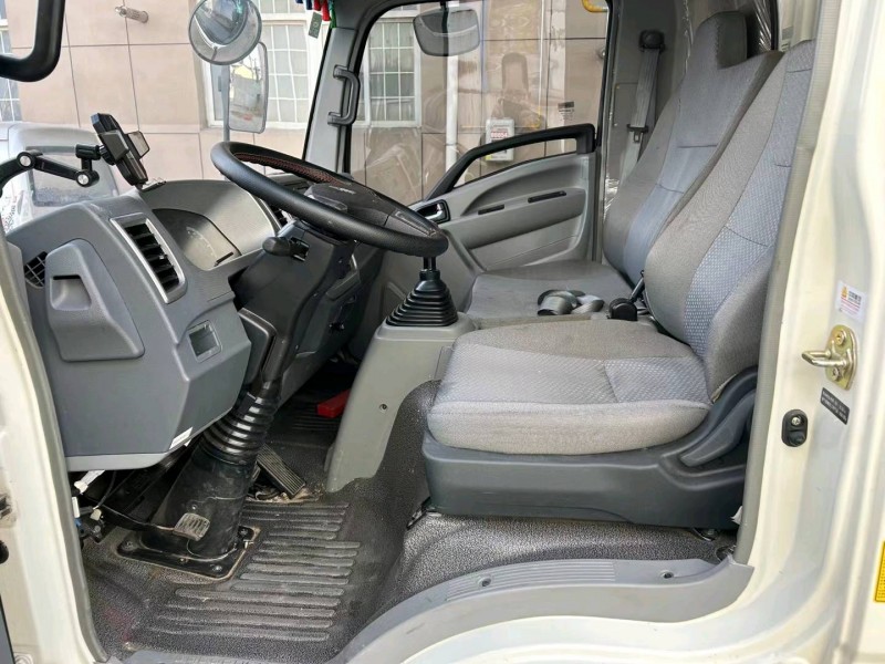 濟南23年卡車系列重汽豪沃4