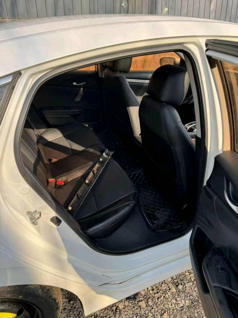 淄博18年本田思域4