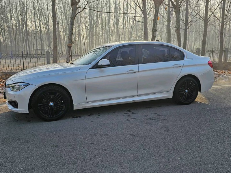 济宁16年宝马3系2