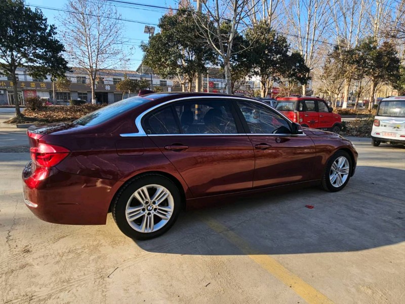 济宁17年宝马3系2