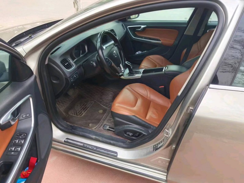 济宁15年沃尔沃S60L6