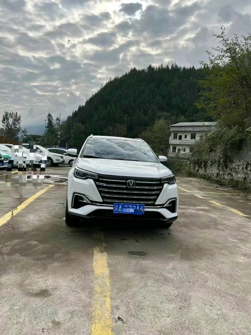 重庆20年长安汽车CS551