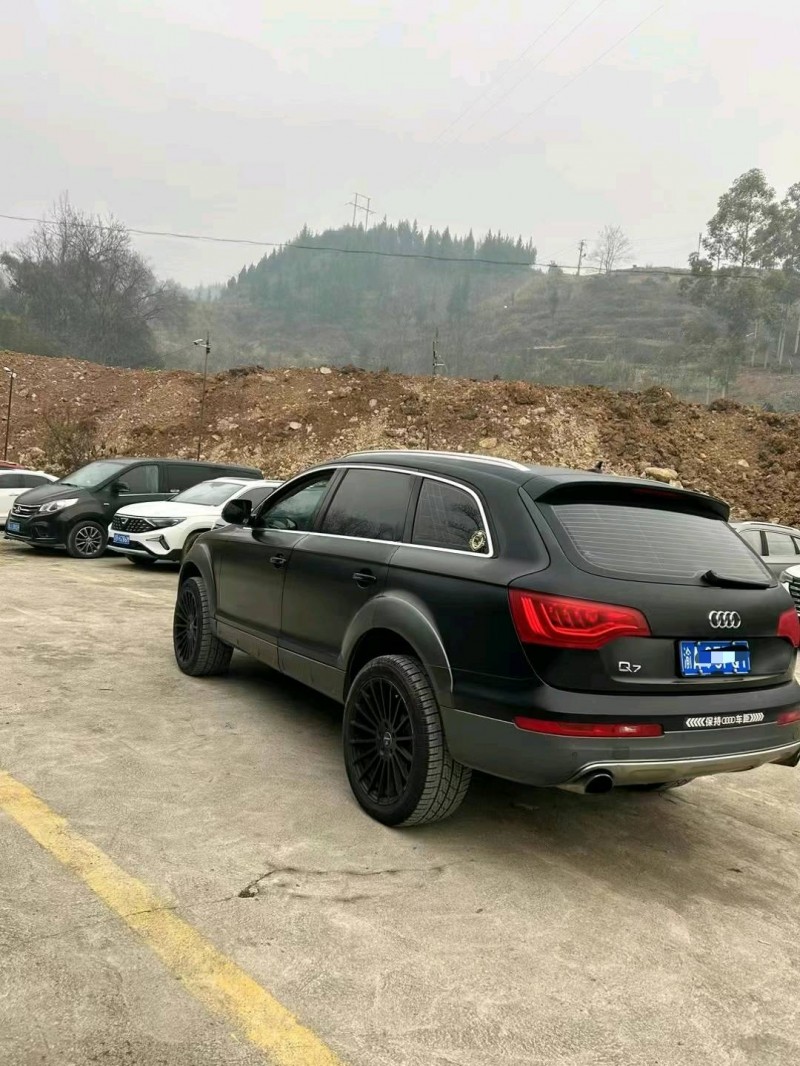 重庆13年奥迪Q74