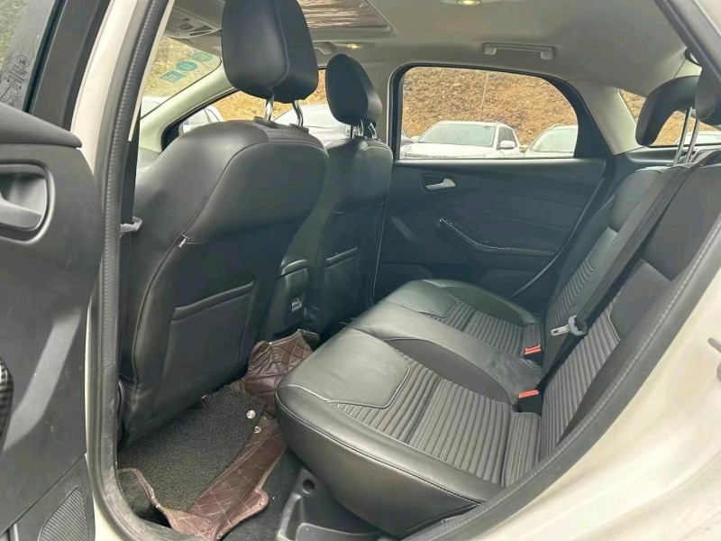 重庆17年福特福克斯7