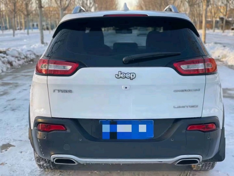 石家庄18年Jeep自由光7