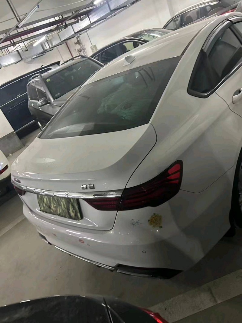 徐州20年吉利缤瑞8