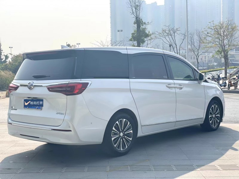 东莞21年别克GL88