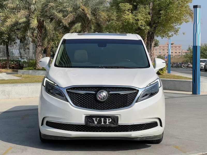 东莞19年别克GL81