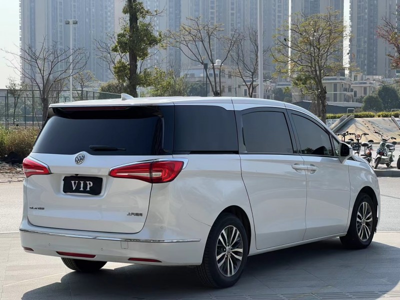 东莞19年别克GL87