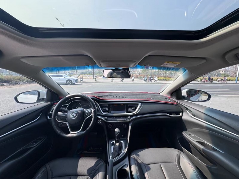 东莞22年别克英朗5