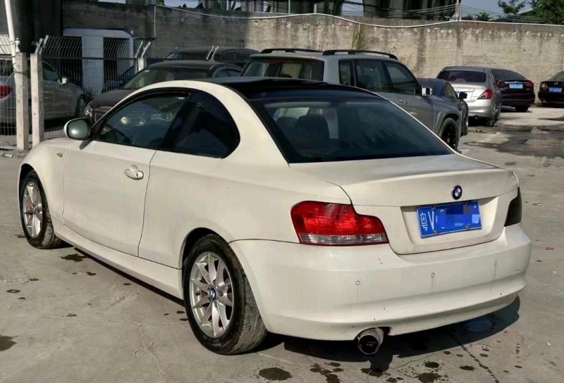 广州12年宝马1系8
