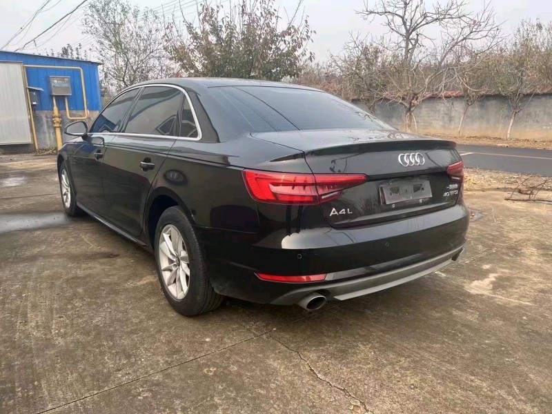 东营17年奥迪A4L7