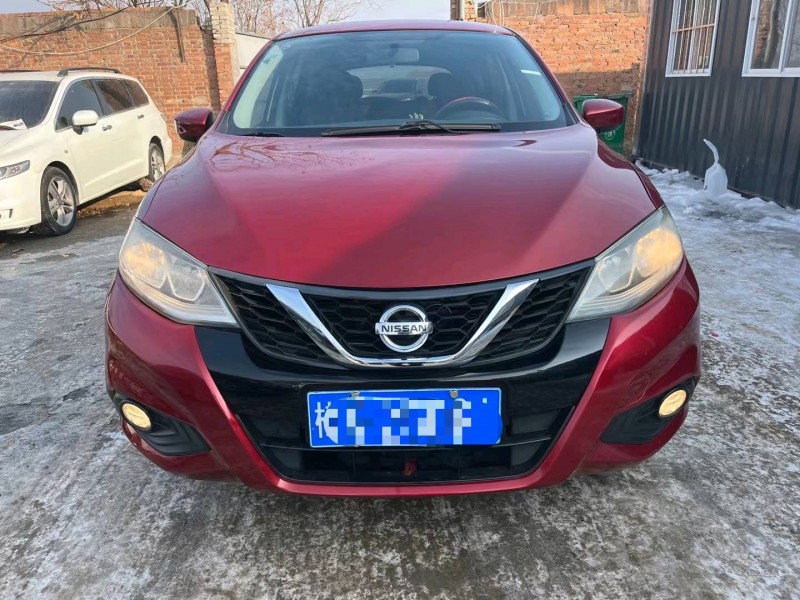 保定18年日产骐达1