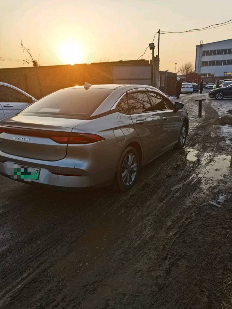 保定22年传祺埃安S5807