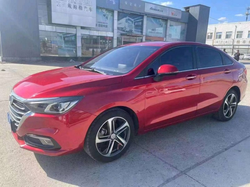 保定18年北汽绅宝D503