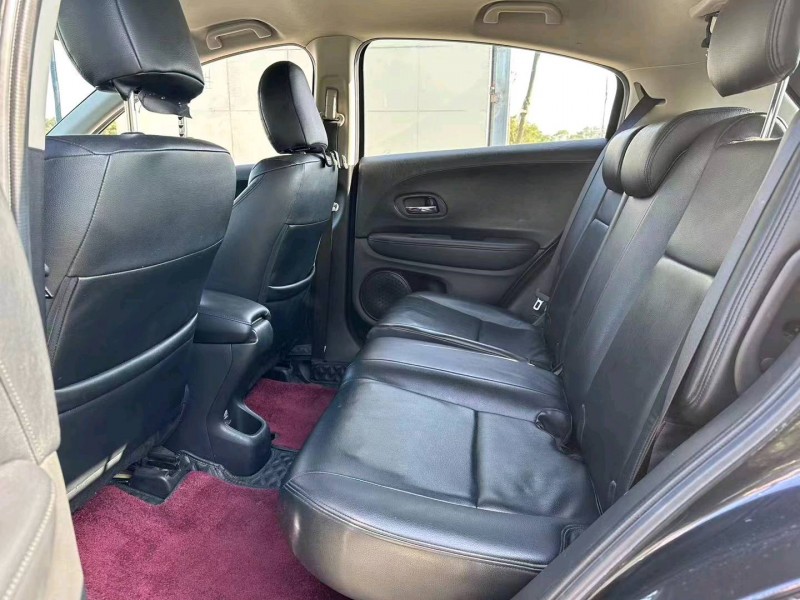 汕头16年本田缤智6