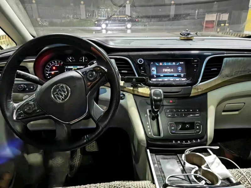 枣庄19年别克GL84