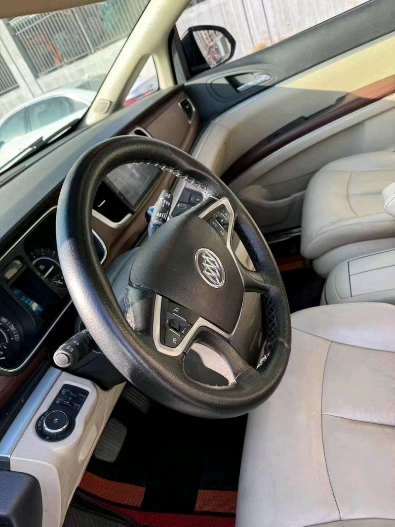 枣庄17年别克GL88