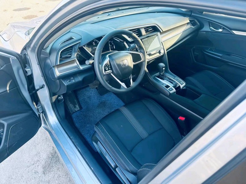 沈阳22年本田思域2