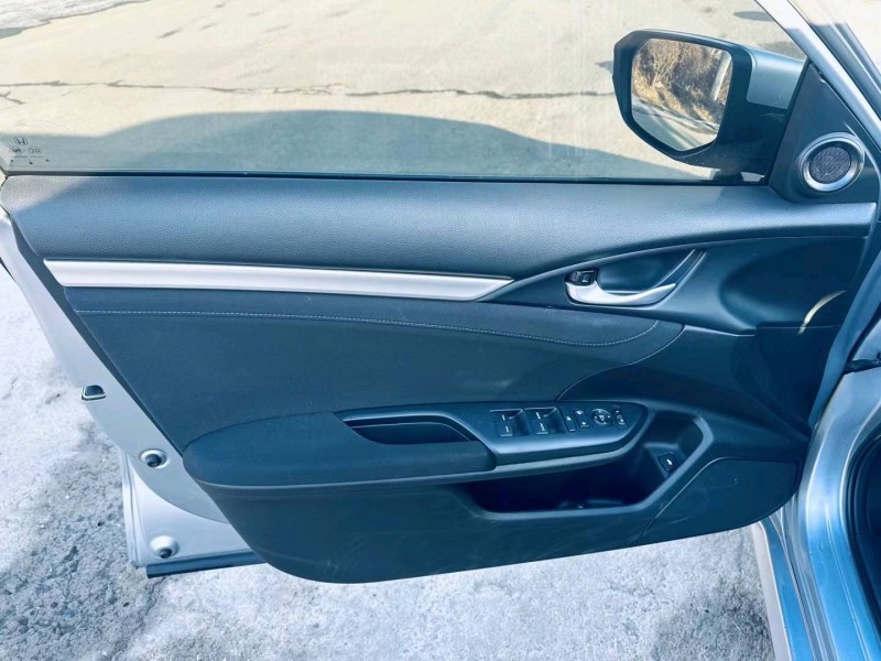 沈阳22年本田思域3