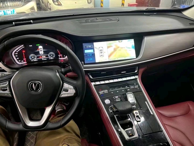 重庆23年长安汽车CS857