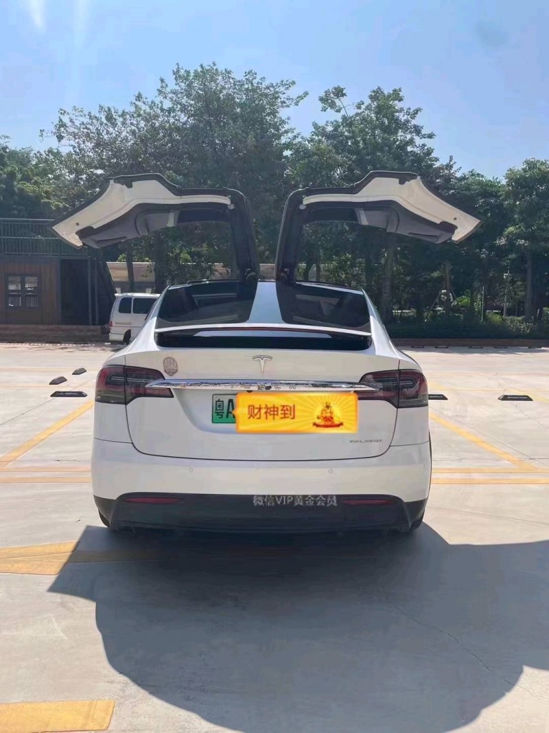 珠海20年特斯拉MODEL X2