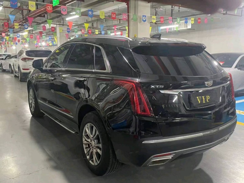 衡陽20年凱迪拉克XT54