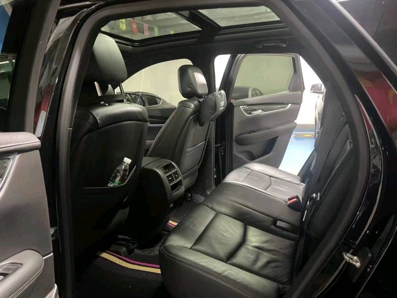 衡陽20年凱迪拉克XT55
