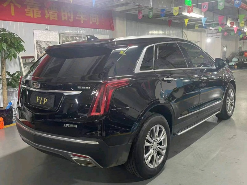 衡陽20年凱迪拉克XT58