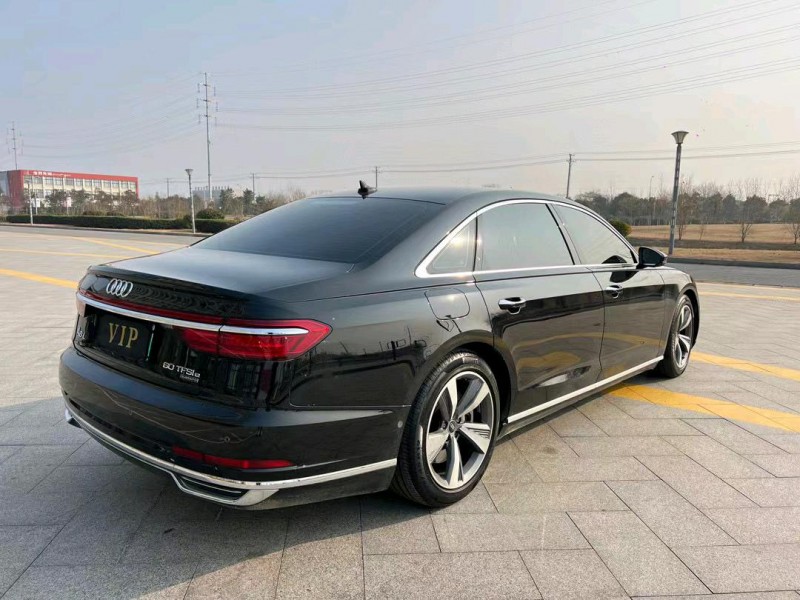 盐城22年奥迪A8L9