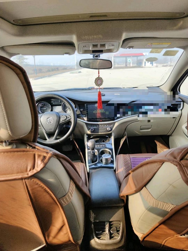 菏泽16年别克威朗6