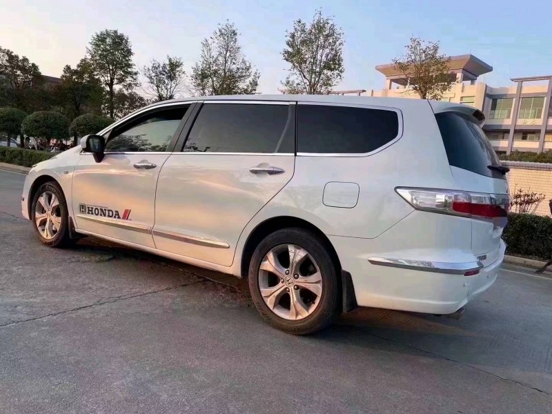 深圳13年本田奥德赛8