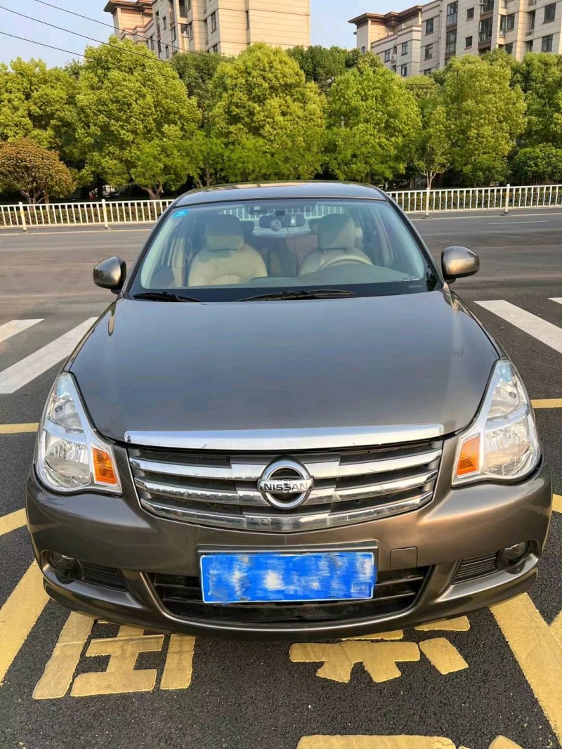 阜陽16年日產軒逸1
