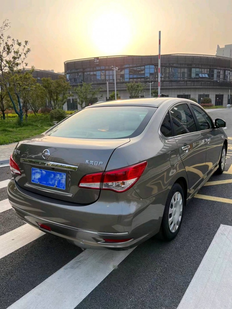 阜陽16年日產軒逸4