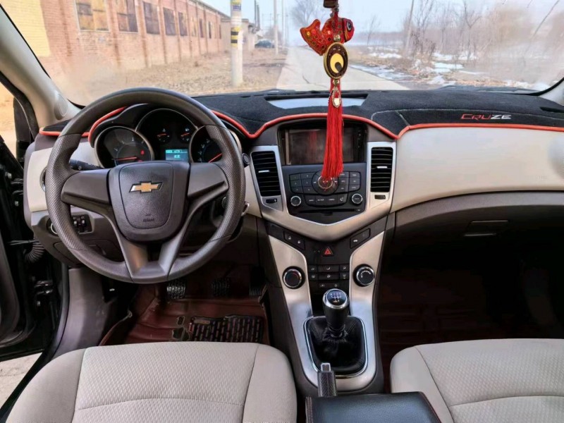 保定16年雪佛兰科鲁兹5