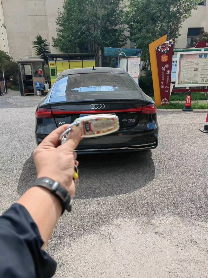 昆明20年奧迪A7L6