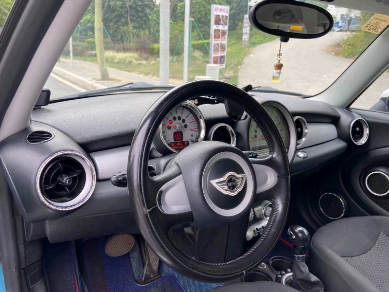 廣州10年MINICooper9