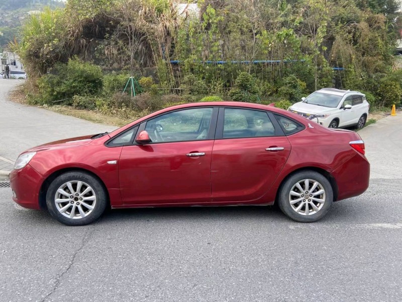 广州13年别克英朗GT5