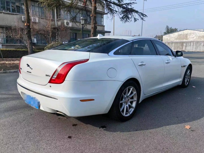 枣庄11年捷豹XJL8