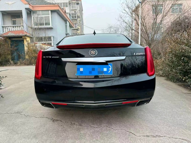 枣庄13年凯迪拉克XTS2