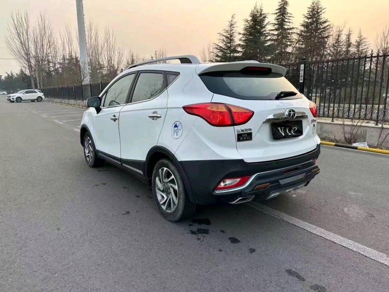 东营16年江淮瑞风S37