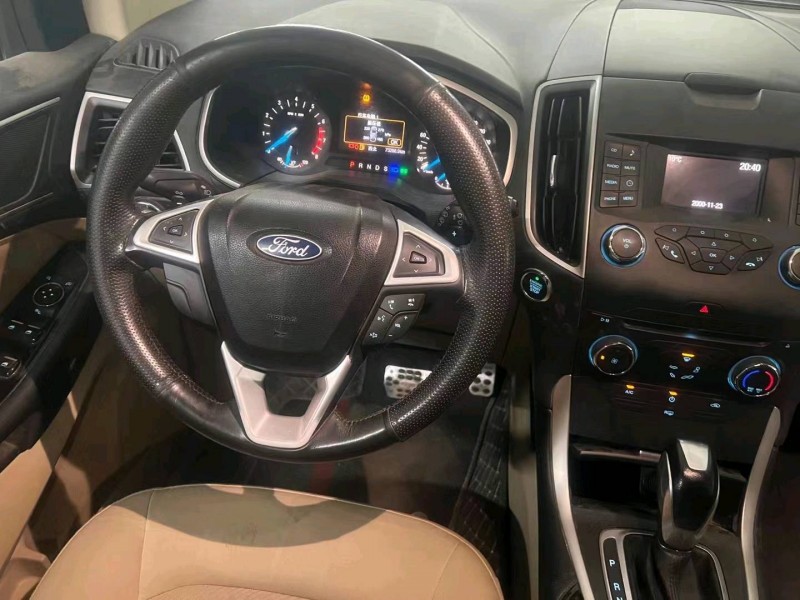 重庆17年福特锐界3