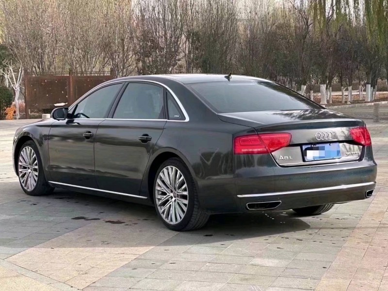 枣庄12年奥迪A8L9