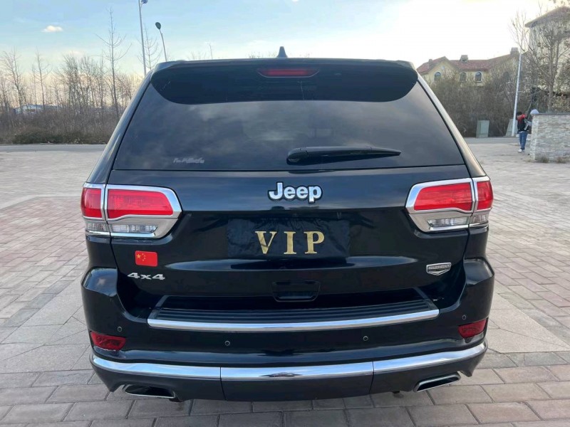 廊坊15年Jeep大切诺基9