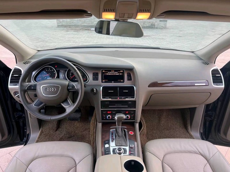 廊坊12年奥迪Q76