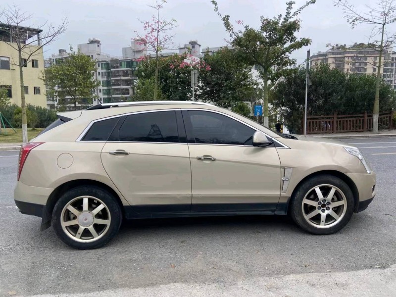 广州10年凯迪拉克SRX4