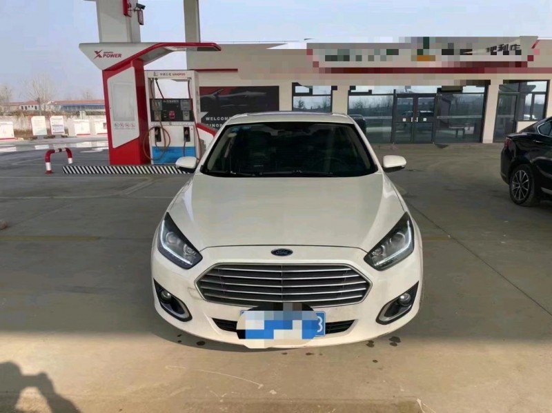 菏泽17年福特福睿斯1