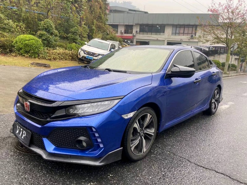 广州17年本田思域2