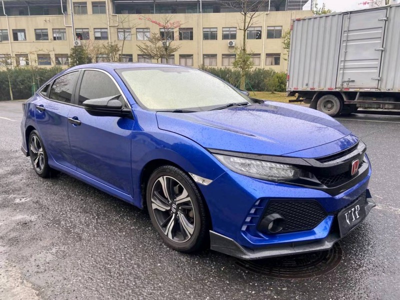 广州17年本田思域3