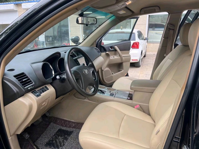 廊坊13年丰田汉兰达8